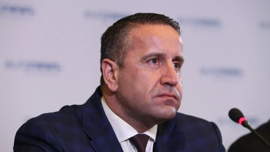 Георги Харизанов: Счупването на политическата конструкция не би довело до по-добра