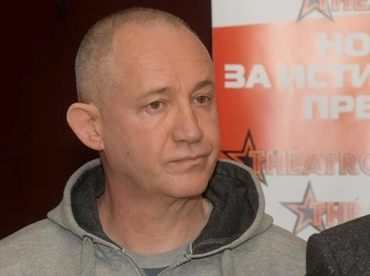 Задържаха актьора Христо Шопов, заплашил жена с оръжие