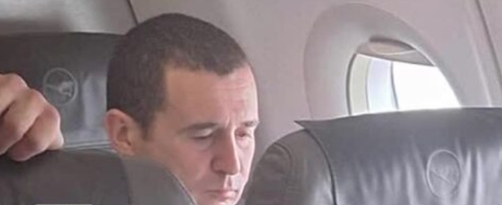 След 12 г. в неизвестност: Двойният убиец от Соло Илиян Тодоров кацна на летище София (СНИМКИ)