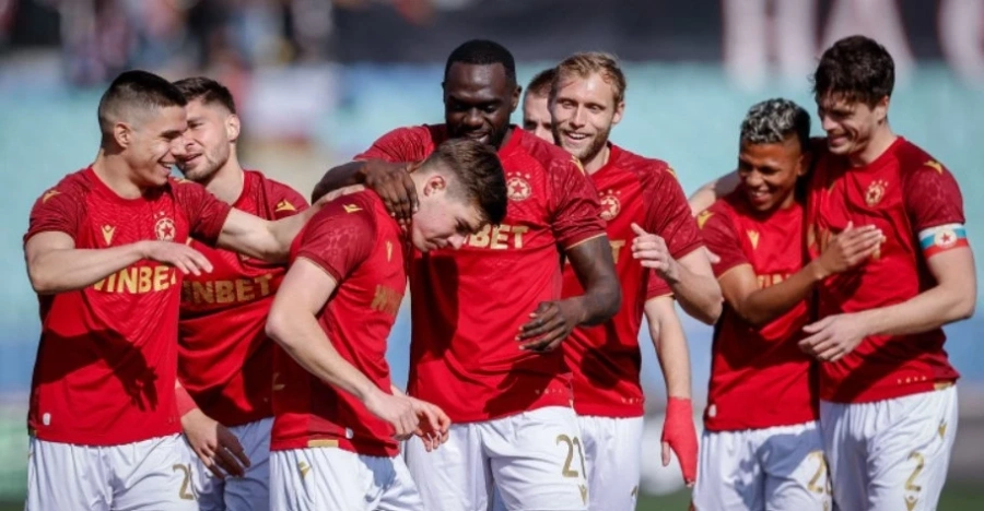 ЦСКА победи Берое с 3:0 