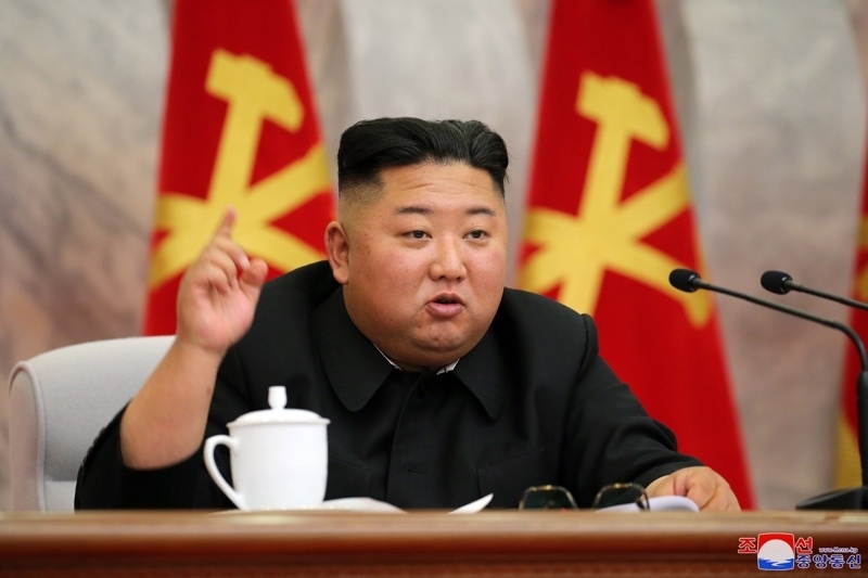 Севернокорейският лидер Ким Чен-ун нареди повишиване на готовността за война