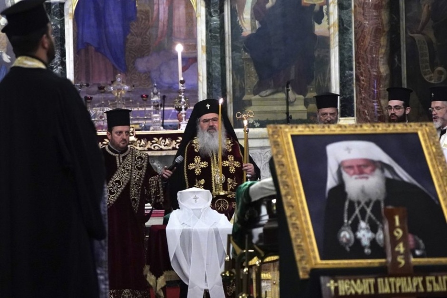 Григор Лилов за погребението на патриарх Неофит: Дори и лафетът се оказа фалшив