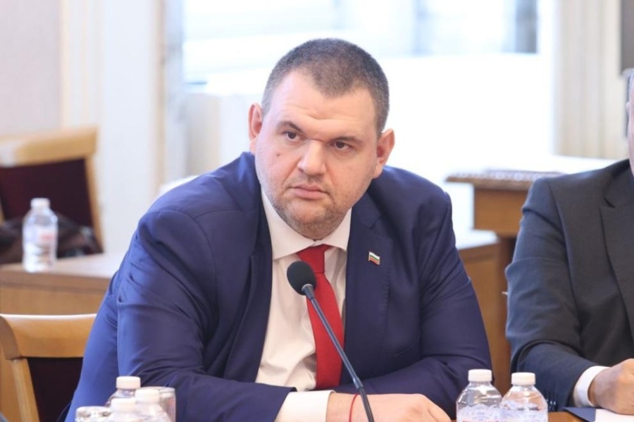 Пеевски: Христо Иванов иска предсрочни избори, той бута страната в безвремието  
