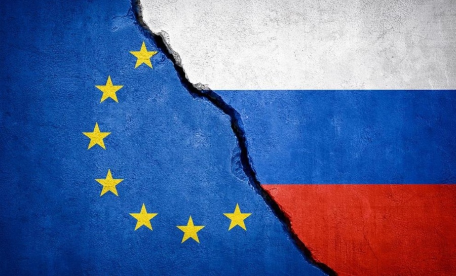 ЕК: Три милиарда евро руски пари заминават за Украйна