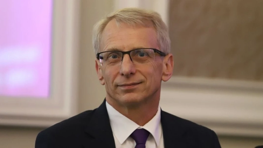 Николай Денков: Мария Габриел направи голяма политическа грешка Премиерът в оставка заговори за кабинет с друг министър-председател
