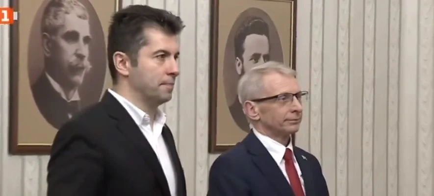 АФП за ситуацията в България: Световни шампиони по избори