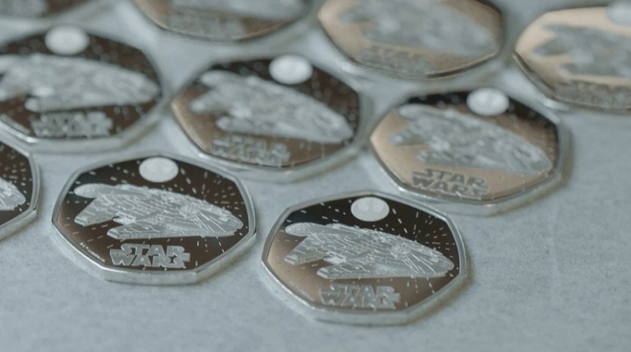 Пускат колекция от монети, посветени на Междузвездни войни