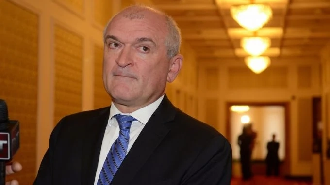 Главчев отива при Радев, обсъждат бъдещото служебно правителство