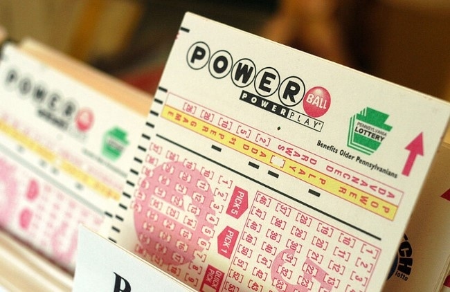 Над 1 млрд. долара достигна джакпотът в американската лотария Пауърбол