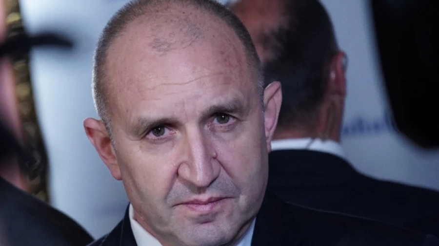 Президентът подписа указите: За кабинет и вот 2 в 1. Смяна на външния министър