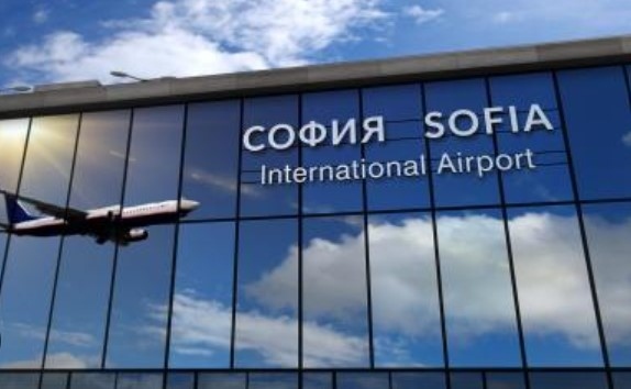 Летище София отмени полети заради атаката на Иран срещу Израел