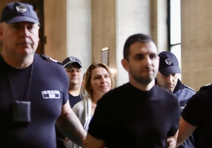 Аферата в митниците: Петя Банкова и Стефан Димитров остават в ареста
