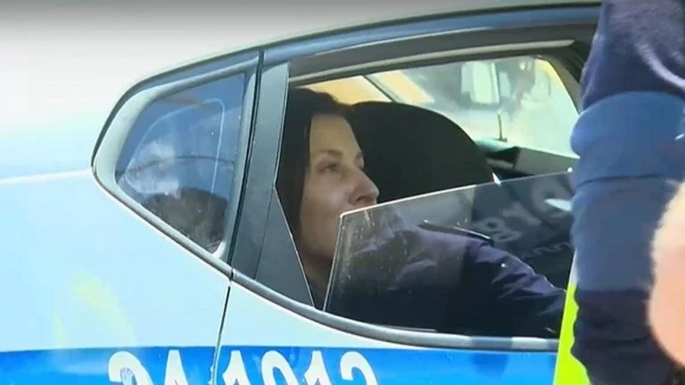 Певицата Дебора: Не се чувствах пияна, чувствах се уморена