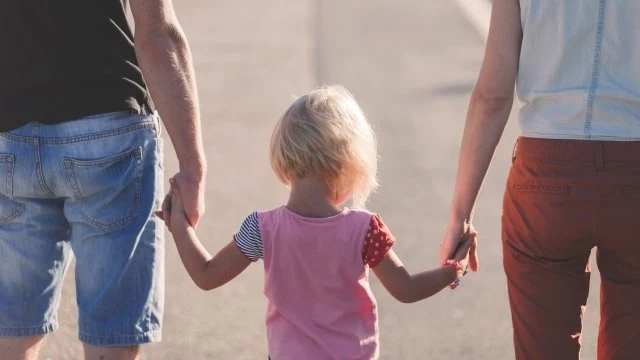 Профилът на днешните български родители