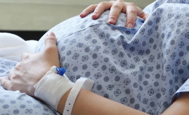 В Майчин дом спасиха две родилки с опасни за живота усложнения