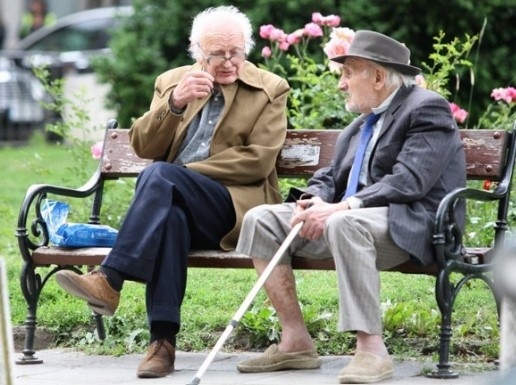 Минималната пенсия ще е 700 лв. до 4 години