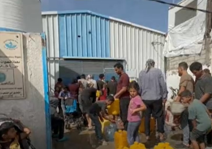 Над 100 000 души са напуснали Рафа заради операцията на Израел