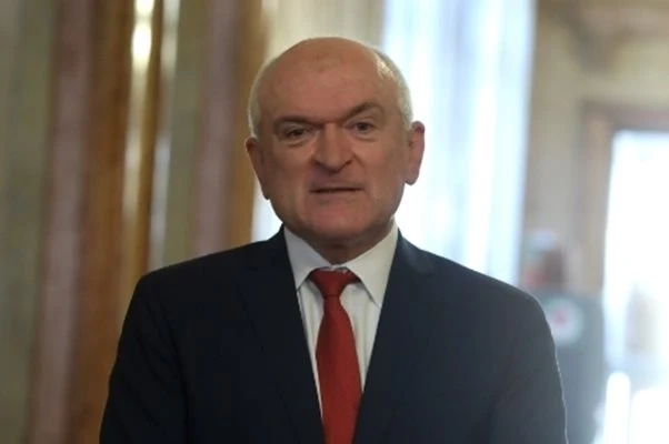 След президента и служебният премиер Димитър Главчев излезе с позиция за Северна Македония
