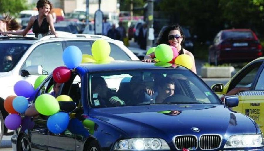 Абитуриентските балове започнаха: За какво ще следи полицията?