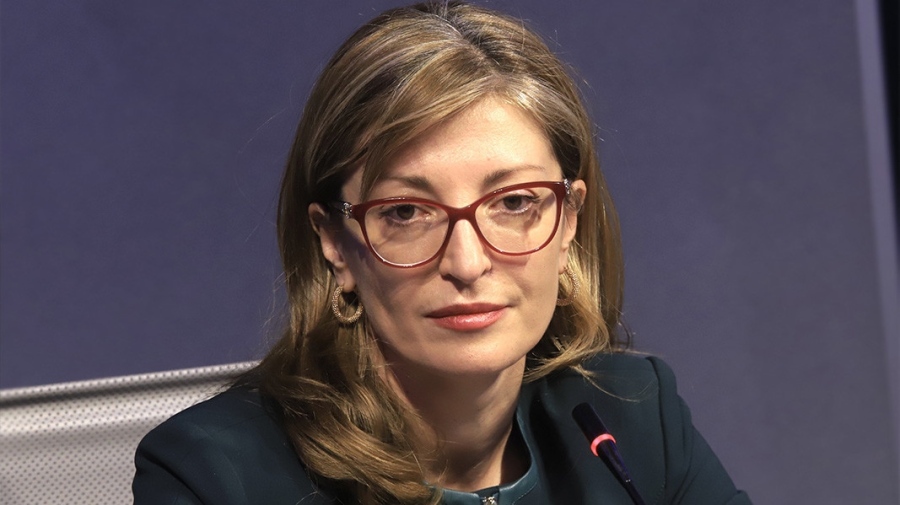 Захариева: Борисов трябва да стане премиер, ако ГЕРБ излъчи правителство