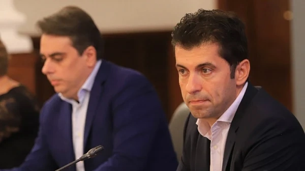 Предизборно изскочи първи запис за финансиране на ‘Продължаваме промяната’, тя го включи в кампанията си