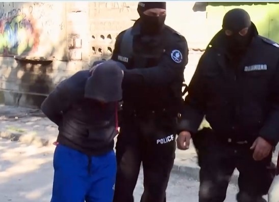 След акциите на МВР във Варна: 45 задържани, 12 - за купуване на гласове