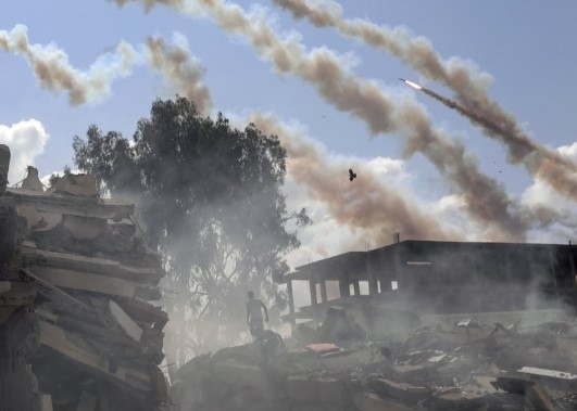 Въздушна тревога в Тел Авив: Хамас изстреля ракети от Рафа