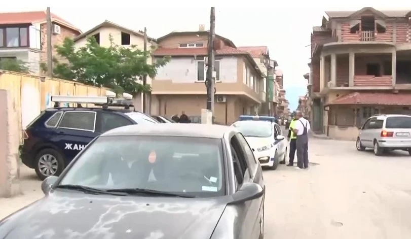 Акция в Сливен срещу търговията с гласове, откриха тефтери с имена