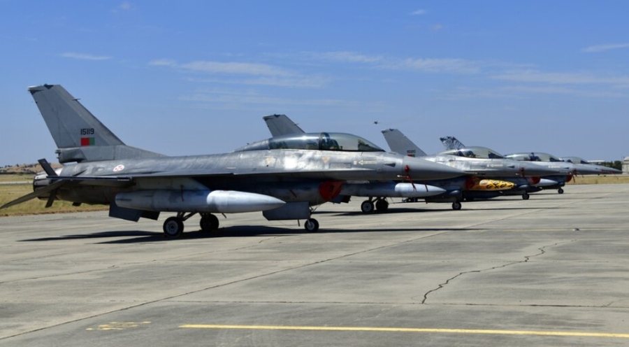 Белгия ще предостави на Украйна 30 изтребителя F-16