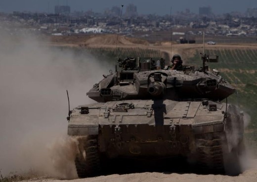 Израелски танкове са стигнали до центъра на Рафах Това съобщават