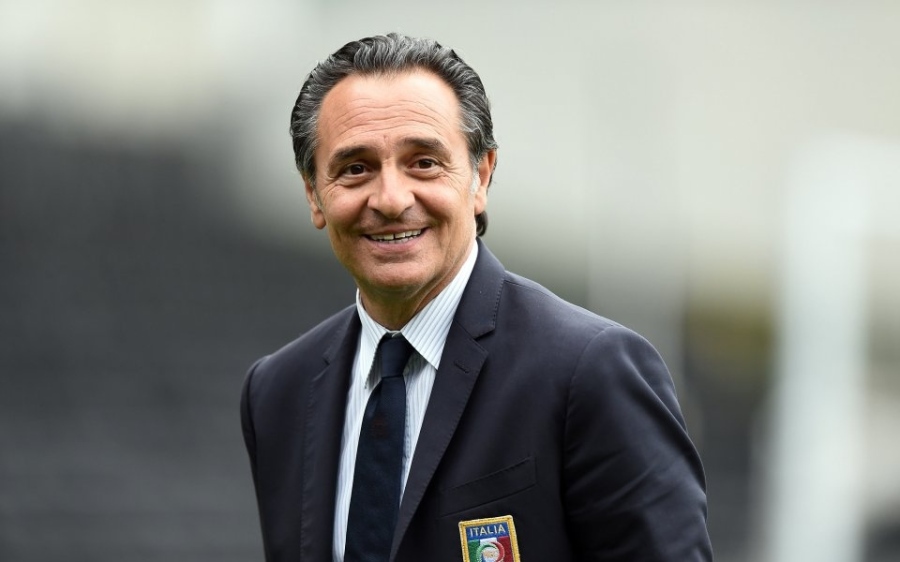 Бивш треньор на Италия нападна Милан