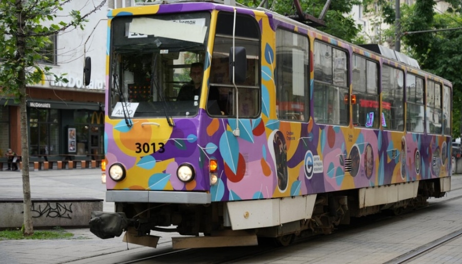 Трамвай на приказките тръгва по улиците на София