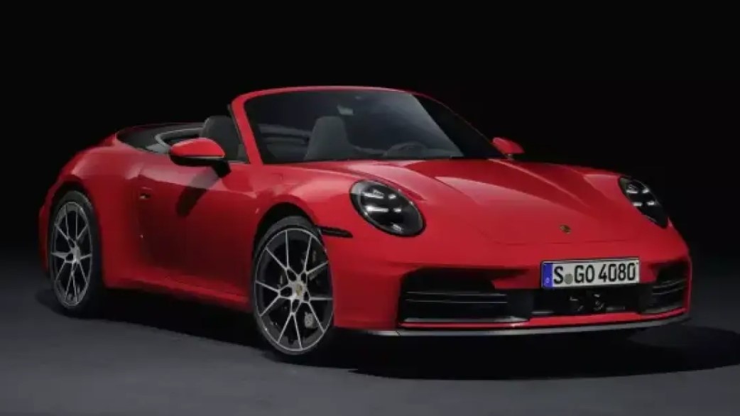 Само преди два дни Porsche представи новото 911 като за