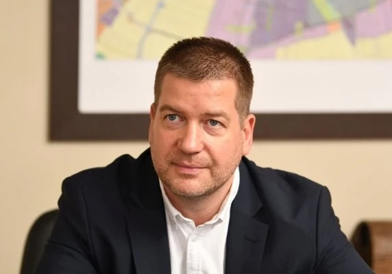 Кметът на Стара Загора Живко Тодоров бие аларма: Асен Василев излъга общините с 800 млн. лв. 
