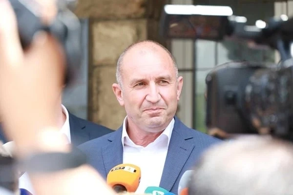 Радев: Няма да има обща декларация на формата Б9 заради липса на консенсус за Украйна