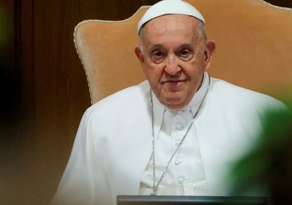 Папа Франциск ще присъства на срещата на върха на Г-7