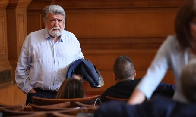 Рашидов: Слави е проект на Доган, знам кои партии в кои кръчми са създадени 