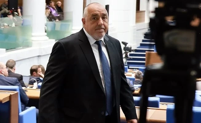 Борисов мълчи за правителство, тъжи за парите по Плана за възстановяване