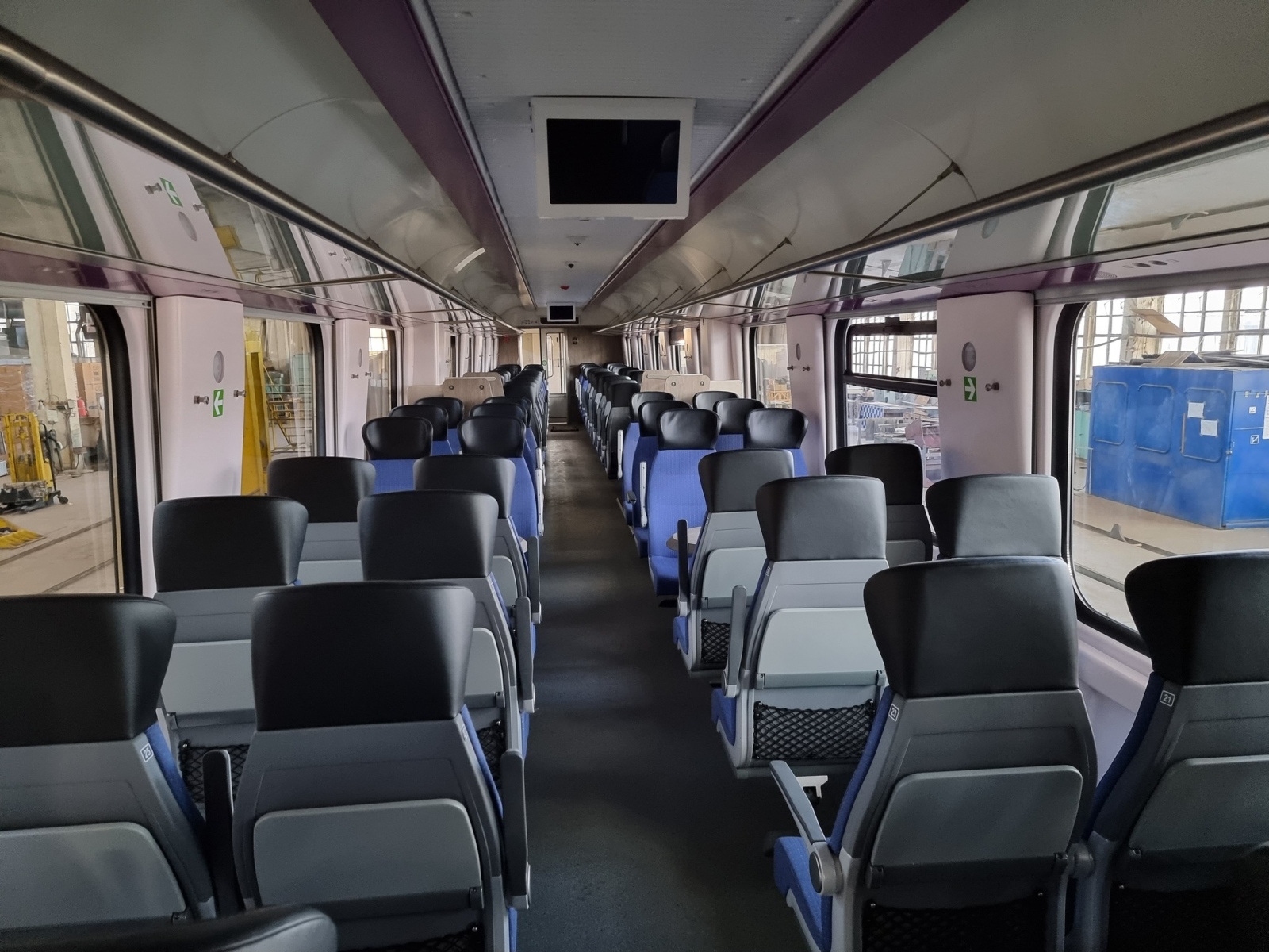 Първи курс по жп линията София-Бургас с новите модерни вагони