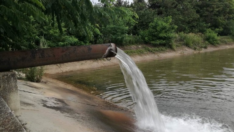 Земеделски производители готвят бунт заради спиране на водата за напояване