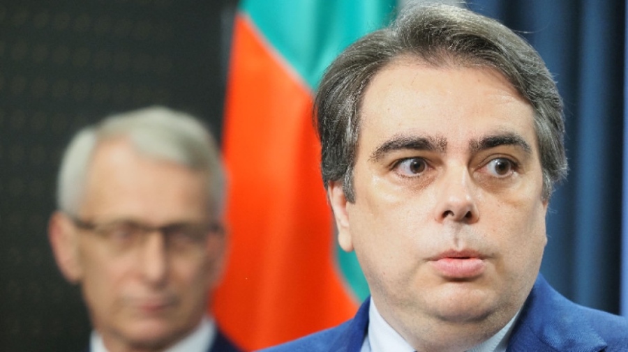 Асен Василев: Победителят в изборите да си осигури мнозинство за правителство