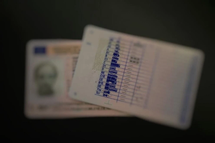 МВР предупреди за проблеми с преиздаването и замяната на шофьорски книжки