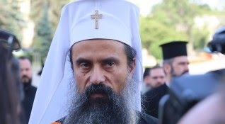 Трендафил Тодоров Николов бащата на новоизбрания български патриарх Даниил е бил