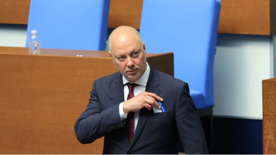 Желязков: Предложеният кабинет е без осигурено мнозинство