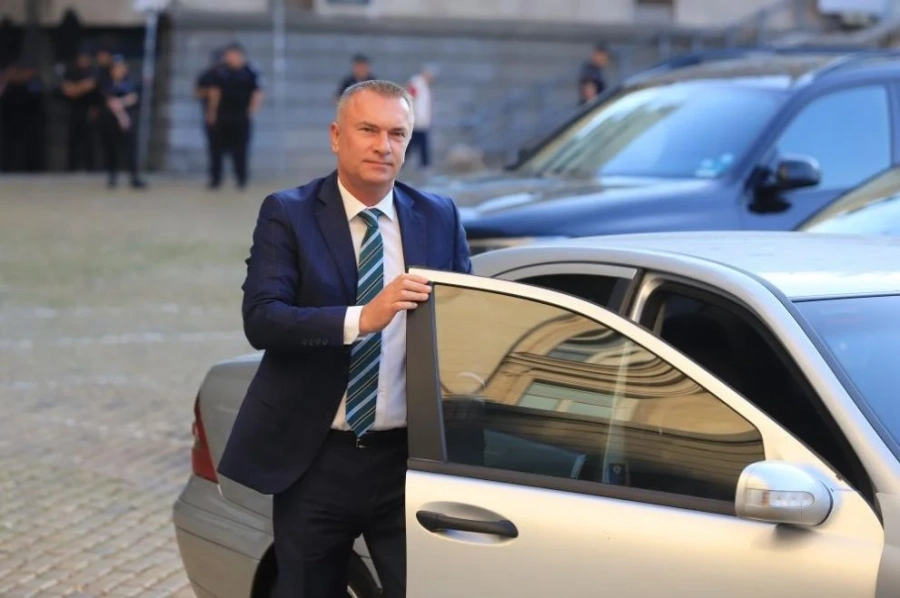 Още един изключен депутат от парламентарната група на ДПС