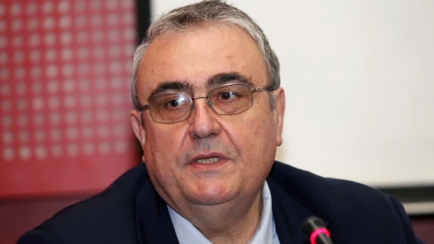 Проф. Огнян Минчев: Вместо лидери имаме партийни комисионери