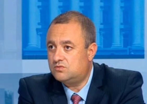 БСП иска корекции в декларацията на ПП-ДБ