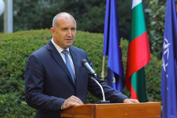 Румен Радев: Николай Ненчев няма качествата да бъде посланик на България в Украйна