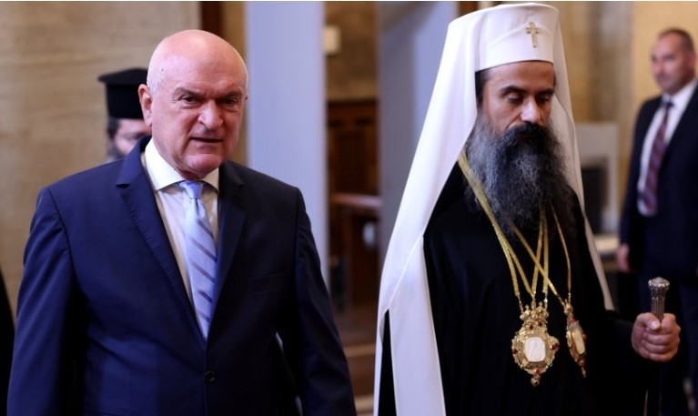 Премиерът посрещна патриарх Даниил в Министерския съвет