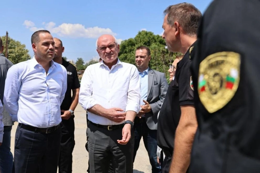 Пожарът на българо-гръцката граница е навлязъл у нас